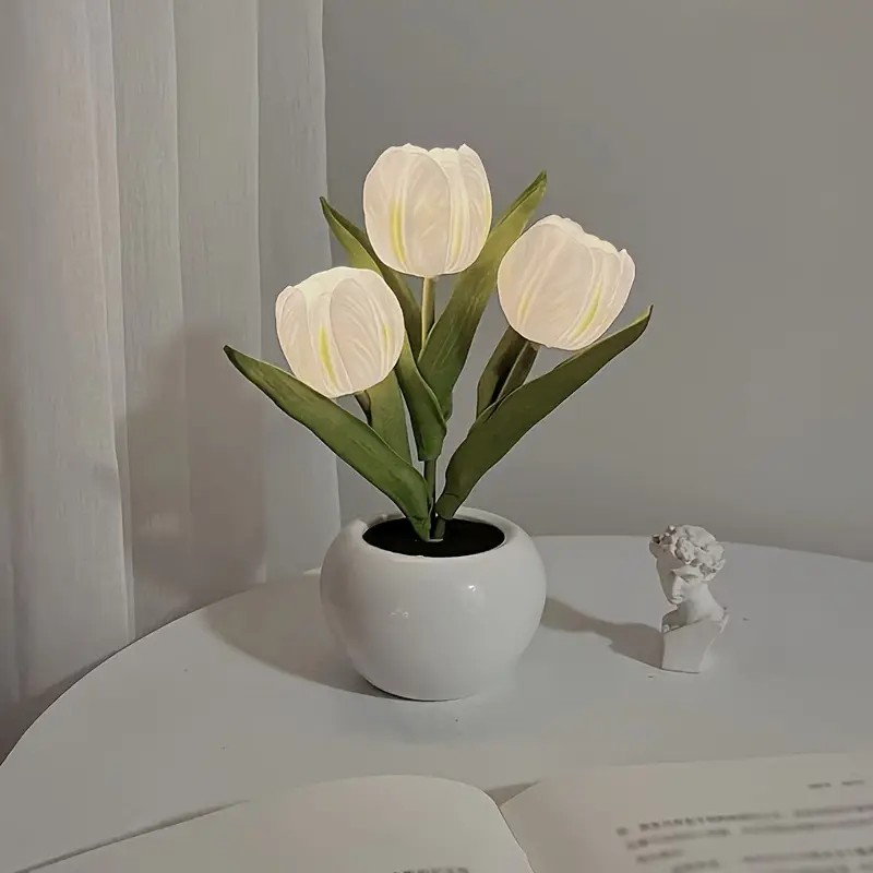 Tulip Bouquet / Lamp