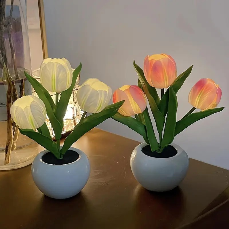 Tulip Bouquet / Lamp