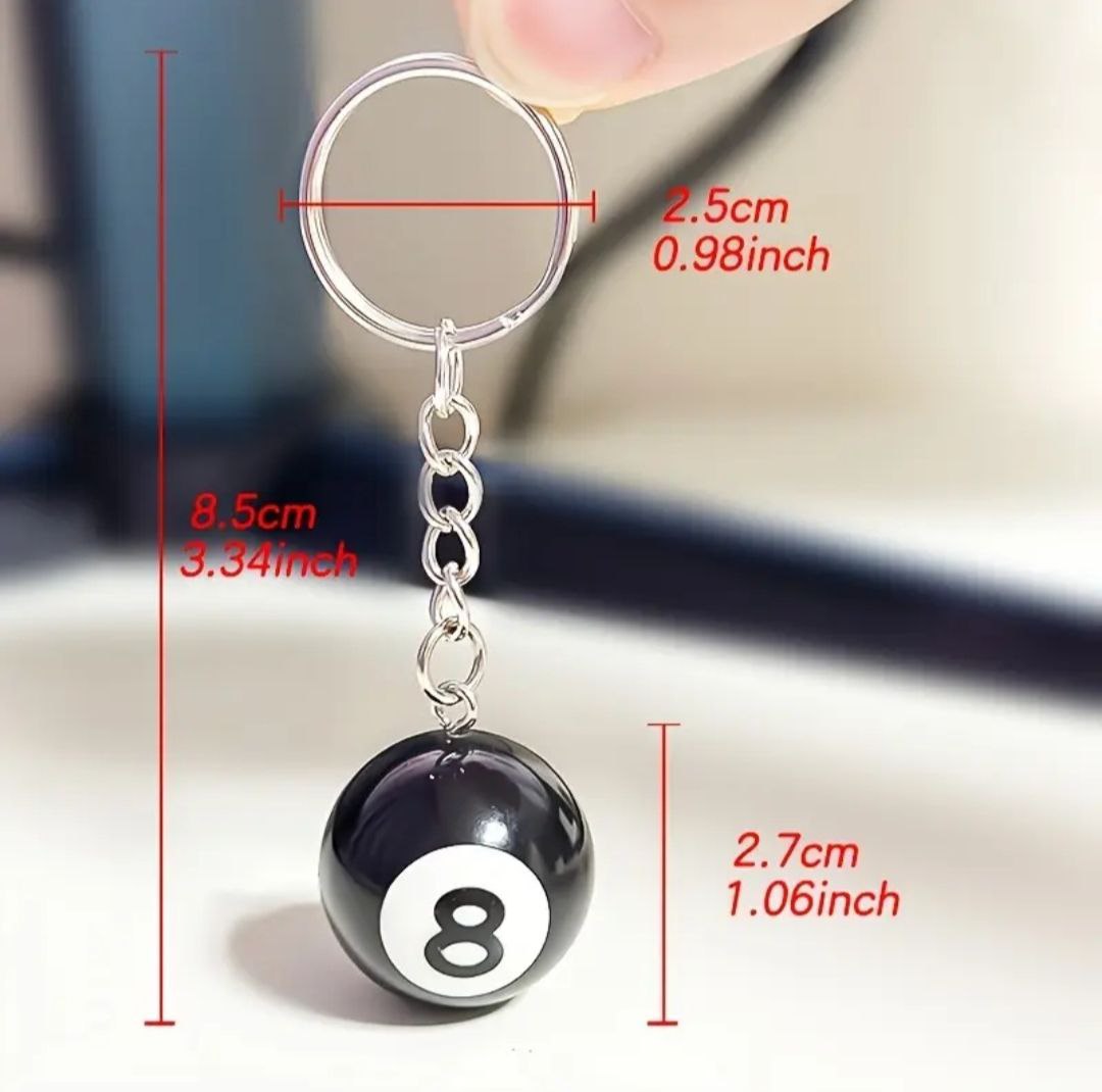 8 Ball / Keychain