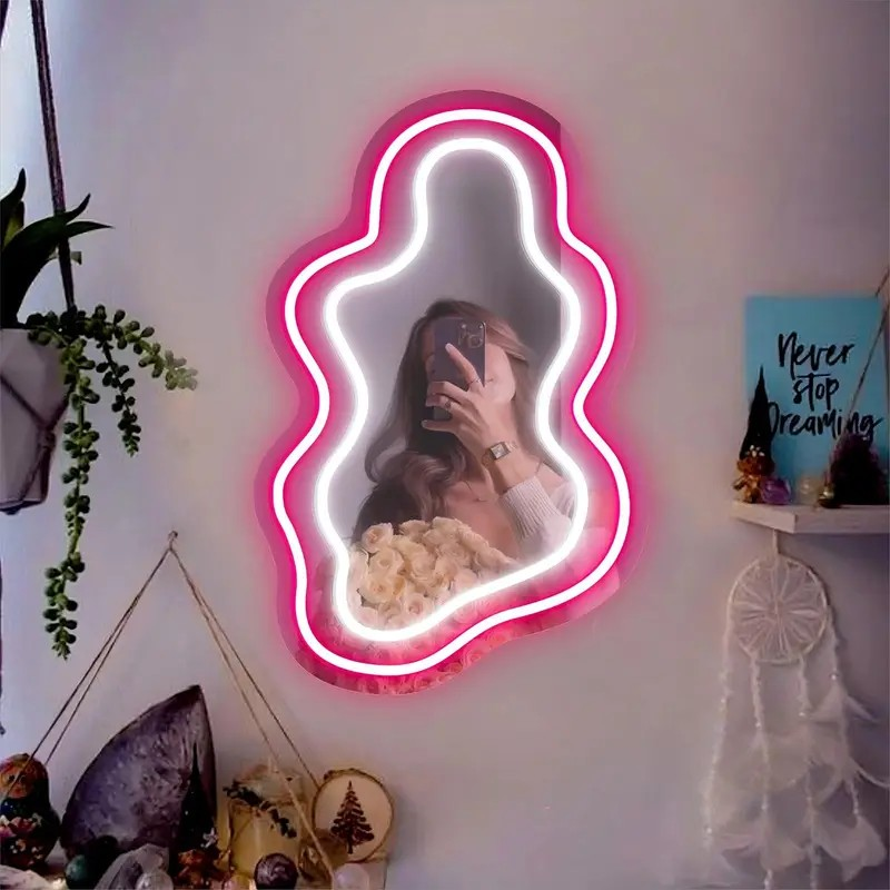 Irregular Neon / Mirror