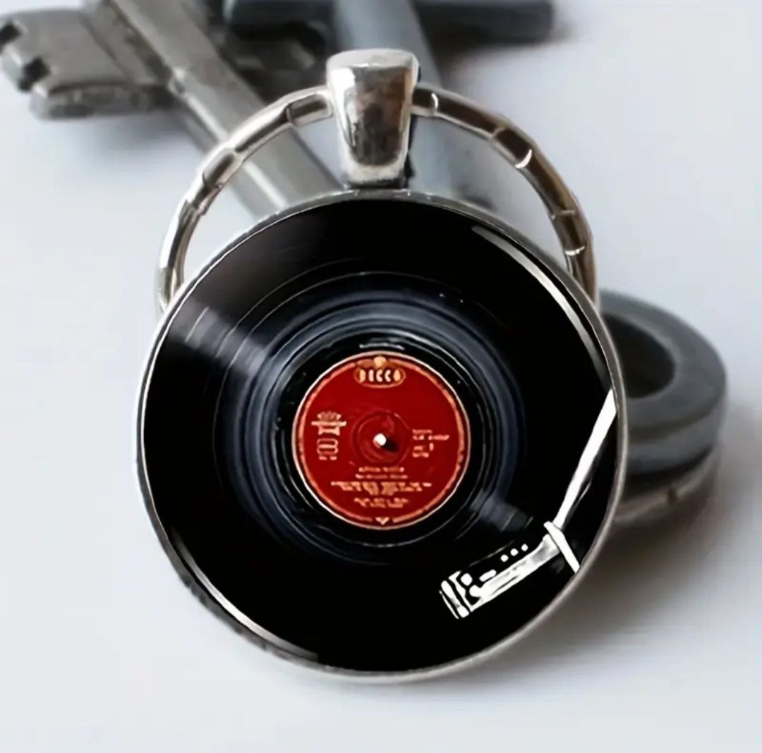 Vinyl Record / Keychain